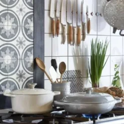 Le Creuset Gourmet-Profitopf Signature In Meringue, 26 Cm 9 Le Creuset Gourmet-Profitopf Signature In Meringue, 26 Cm -STAUB shop 21180305412430 LS01 neu 3 l 2