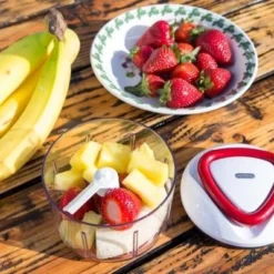 Zyliss Easy Pull - Universalhacker 15 Zyliss Easy Pull - Universalhacker -STAUB shop 220 E910015U Easy Pull Lifestyle 2