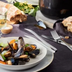 Triangle Gourmetpinzette Im Geschenkkarton 12 Triangle Gourmetpinzette Im Geschenkkarton -STAUB shop 224 5049619 v05 web