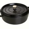 Staub Cocotte Rund Und Flach Aus Gusseisen In Schwarz