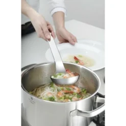 WMF Schöpflöffel Chef′s Edition -STAUB shop 70wb WMF Schoepfloeffel Chef s Edition g 18.9081.6040 1