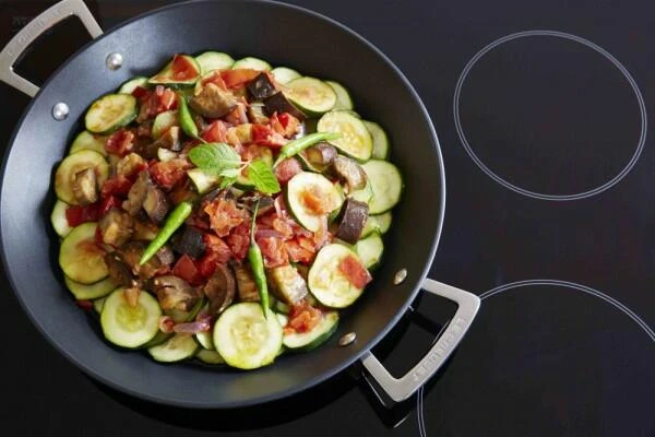 Le Creuset Aluminium-Antihaft-Paella-Pfanne 32 Cm 6 Le Creuset Aluminium-Antihaft-Paella-Pfanne 32 Cm - Image 6