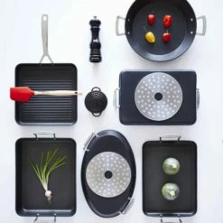 Le Creuset Aluminium-Antihaft-Paella-Pfanne 32 Cm 13 Le Creuset Aluminium-Antihaft-Paella-Pfanne 32 Cm -STAUB shop Aluminium Antihaft Spezialformen Sortimentsuebersicht 3 l 1