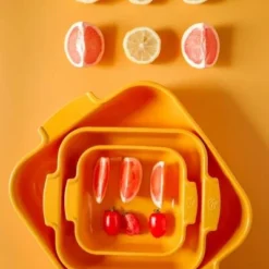 Appolia Auflaufform Quadratisch In Senfgelb 21 Cm / 1,1 Liter -STAUB shop Appolia Jaune Safran agrumes Elodie Leneveu until 2032 04