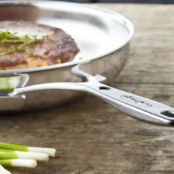 Demeyere Röstpfanne Industry Mit Röstgitter 10 Demeyere Röstpfanne Industry Mit Röstgitter -STAUB shop Demeyere DM 11 07 012 l