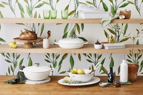 Le Creuset La Marmite Signature, 28 Cm, In Olive 6 Le Creuset La Marmite Signature, 28 Cm, In Olive - Image 6