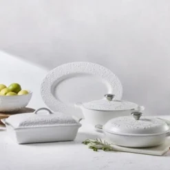 Le Creuset Gourmet-Profitopf Signature In Olive 9 Le Creuset Gourmet-Profitopf Signature In Olive -STAUB shop LECREUSET 09 02 22 5619