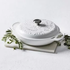 Le Creuset Gourmet-Profitopf Signature In Olive 8 Le Creuset Gourmet-Profitopf Signature In Olive -STAUB shop LECREUSET 09 02 22 5627