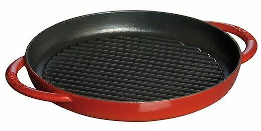 Staub Grillpfanne Rund Mit Seitengriffen In Kirschrot 26 Cm 1 Staub Grillpfanne Rund Mit Seitengriffen In Kirschrot 26 Cm