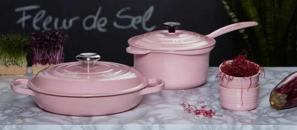 Le Creuset Gourmet-Profitopf Signature In Shell Pink 2 Le Creuset Gourmet-Profitopf Signature In Shell Pink - Image 2
