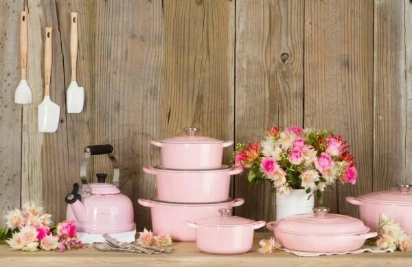 Le Creuset Gourmet-Profitopf Signature In Shell Pink 3 Le Creuset Gourmet-Profitopf Signature In Shell Pink - Image 3